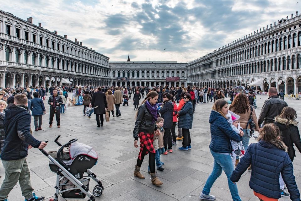 Essential Venice Tour: Highlights of the Floating City - Doges Palace Visit