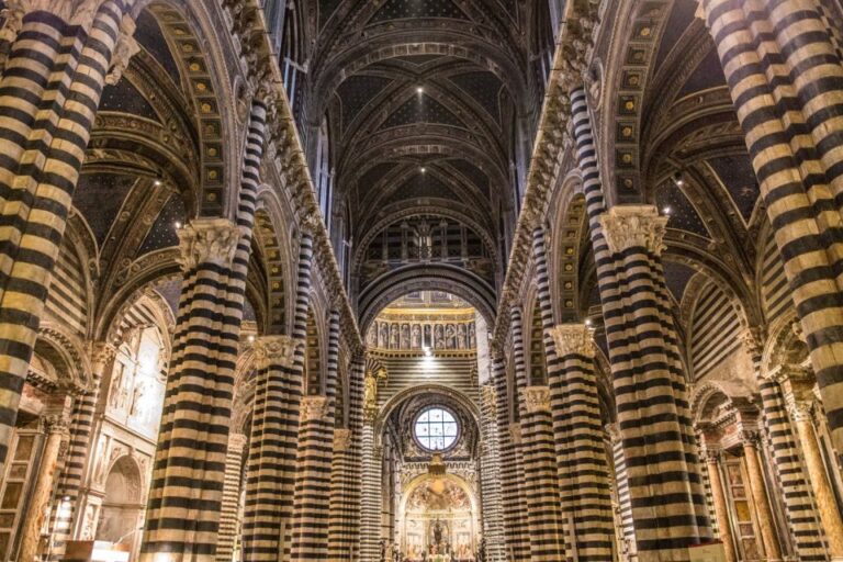 From Florence: Private GUIDED Tour, Siena & San Gimignano