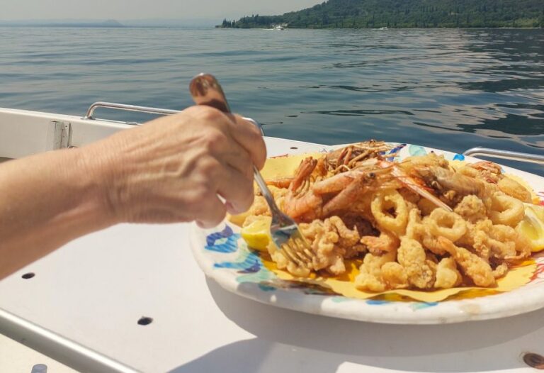Garda: Sunset Boat Cruise With Wine and Fish Tasting