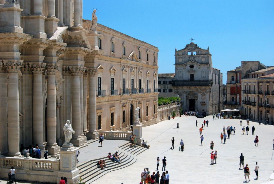 Ortigia Private Walking Tour With Photographer - Tour Details