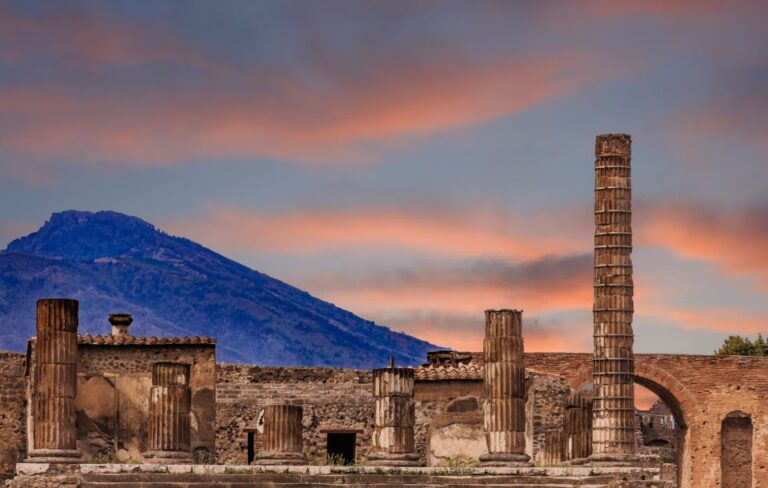 Pompei: Pompeii & Herculaneum Tour With Archaeologist Guide