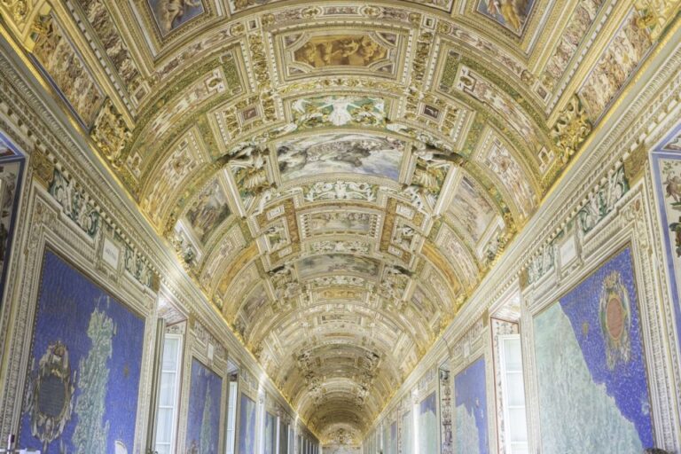 Private Tour-Vatican Museum, Sistine Chapel & St. Peters