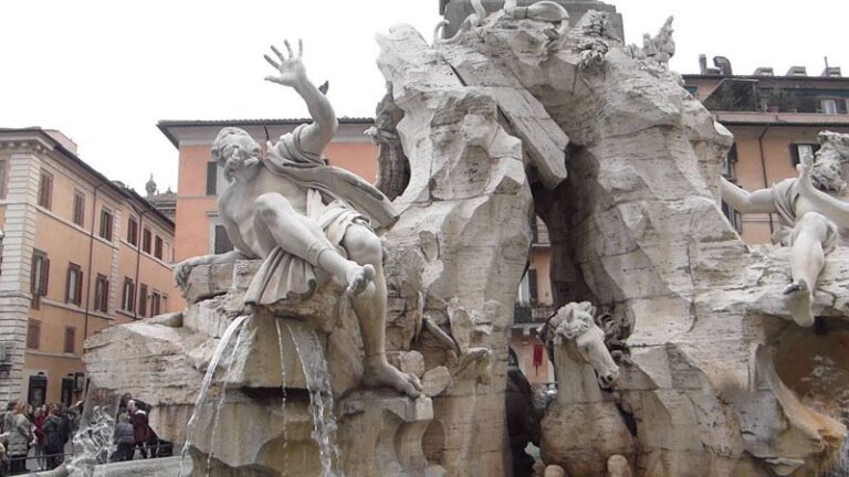 Through Eternity Rome: The Fountains, Squares Private Tour