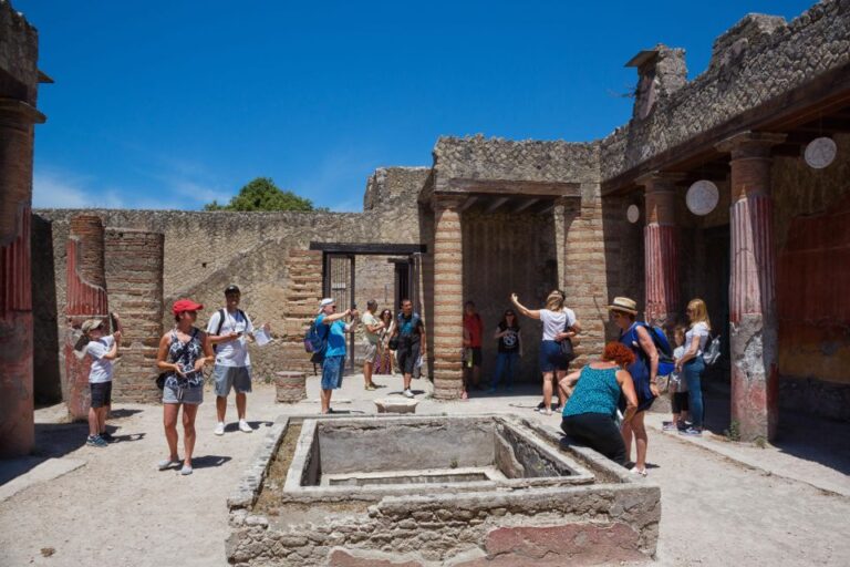 Transfer From Naples to Amalfi With Tour in Herculaneum