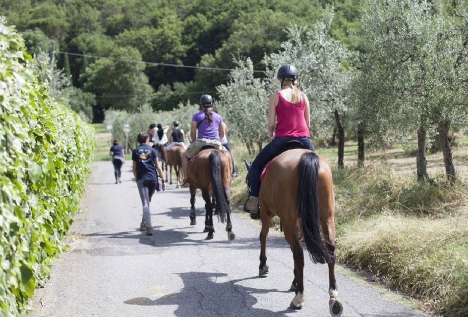 Tuscany: Horseback Riding Adventure With Lunch in a Winery - Activity Details