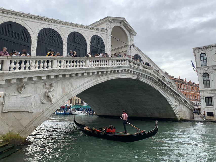 Venice: Private Guided Walking Tour at Sunset - Tour Pricing and Duration