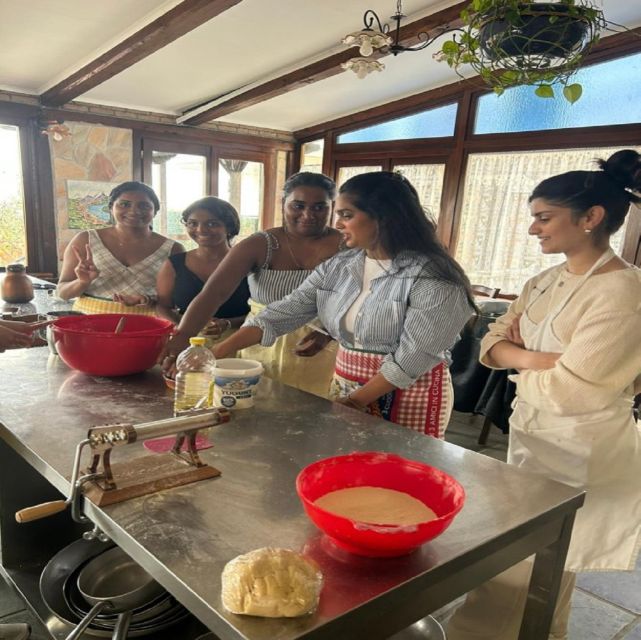 Amalfi Coast: Mozzarella, Pasta, and Tiramisu Cooking Class - Expert-Led Cooking Class Experience