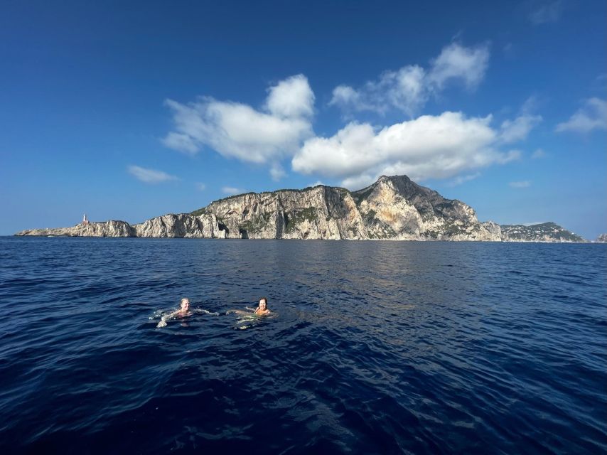 Capri: Exclusive Boat Tour - Itinerary