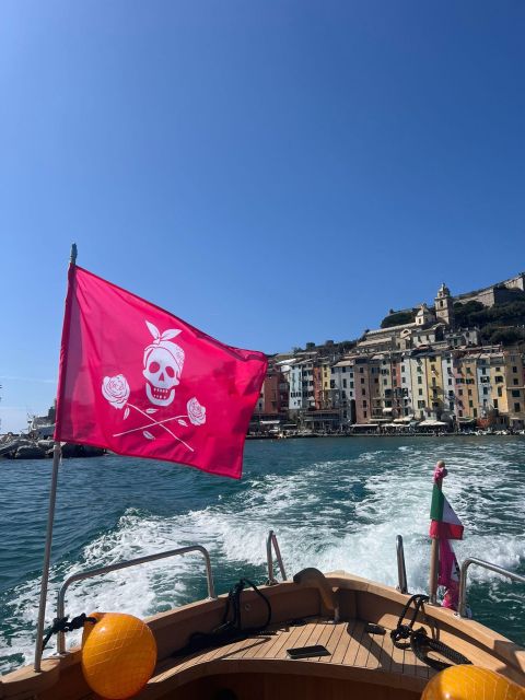 From La Spezia to Portovenere and 5 Terre on the Pink Boat! - Boat Activity