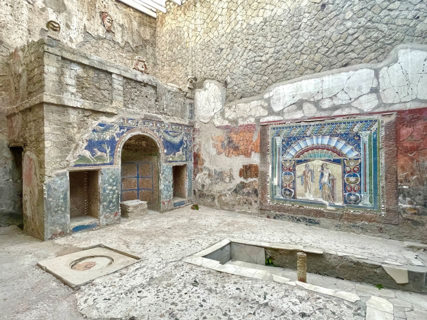 Pompeii and Herculaneum: Guided Tour With an Archaeologist - Itinerary