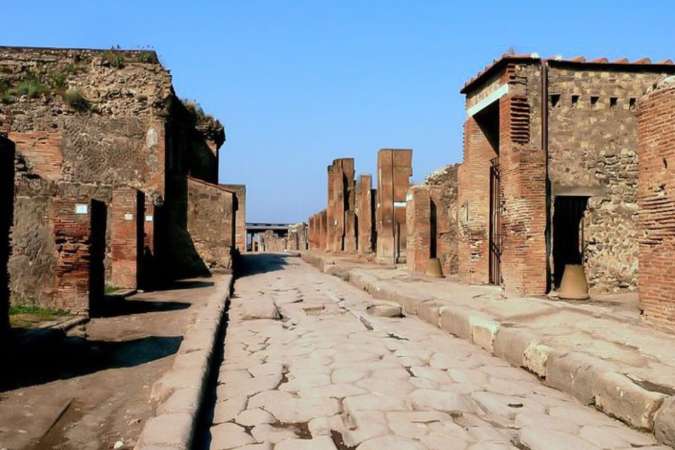 Ruins of Pompeii & the Amalfi Coast: Full-Day Private Tour - Itinerary