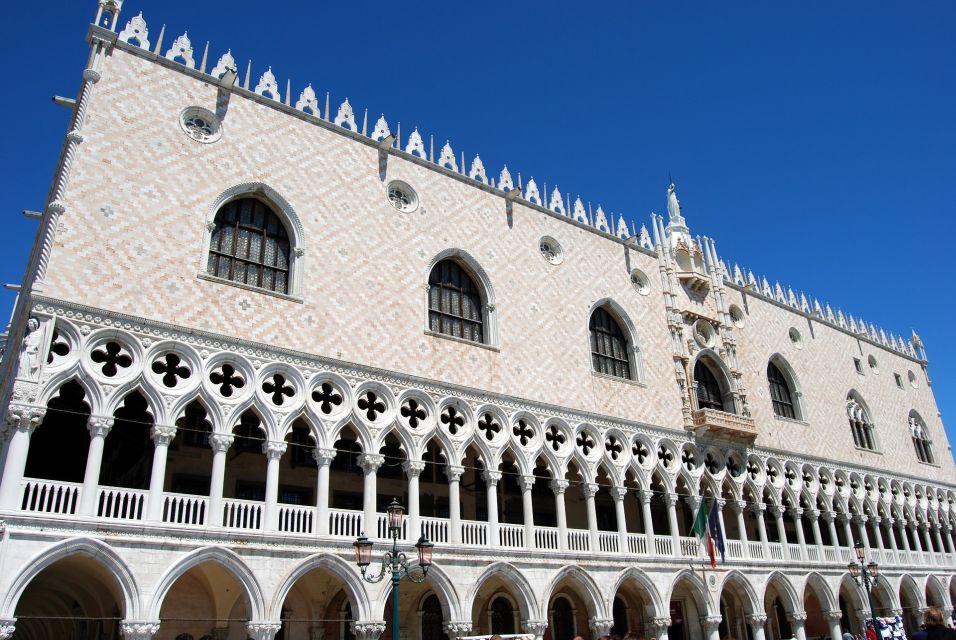 Venice: Doges Palace and Basilica Skip-the-Line Guided Tour - Language Options and Inclusions