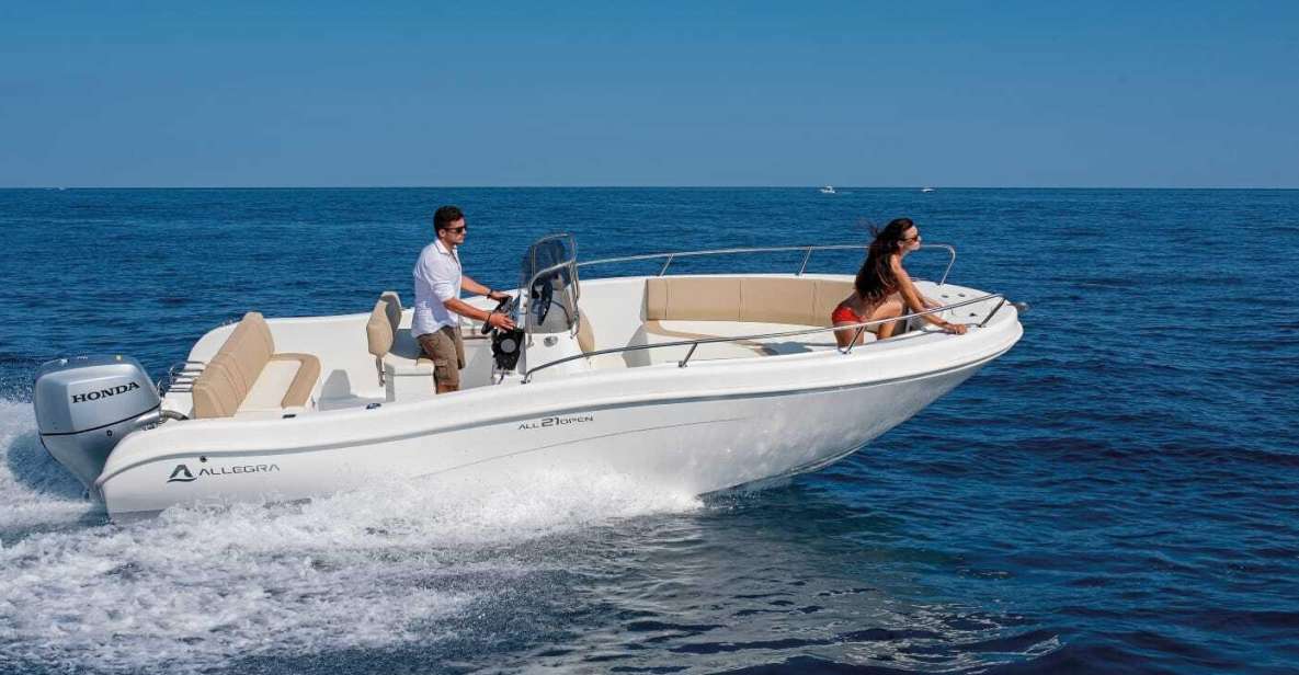 Boat Rental Allegra All21open in the Amalfi Coast - Amenities and Features