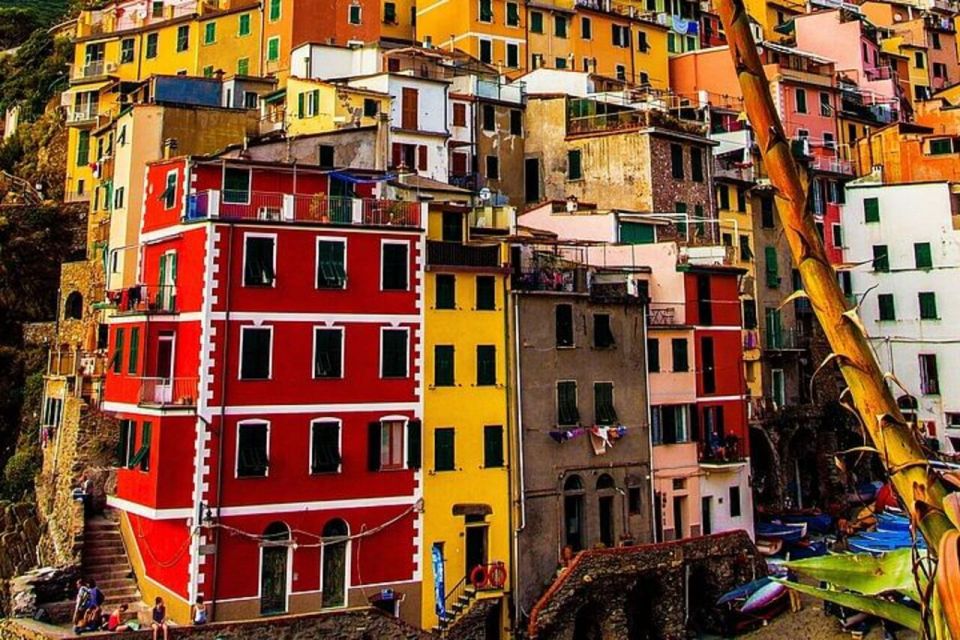 From Florence: Cinque Terre Day Trip With Lunch - Experience