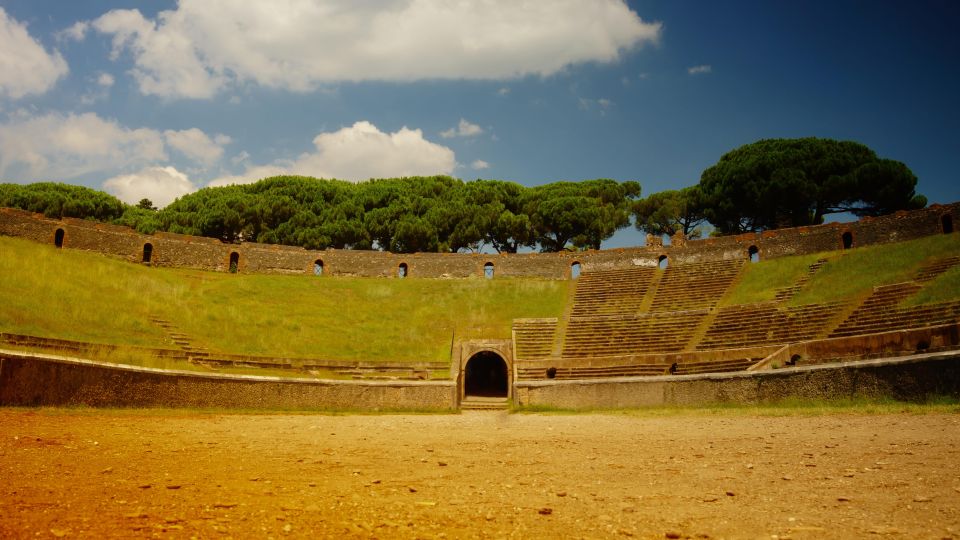 From Naples: Transfer to Positano With Pompeii Guided Tour - Itinerary