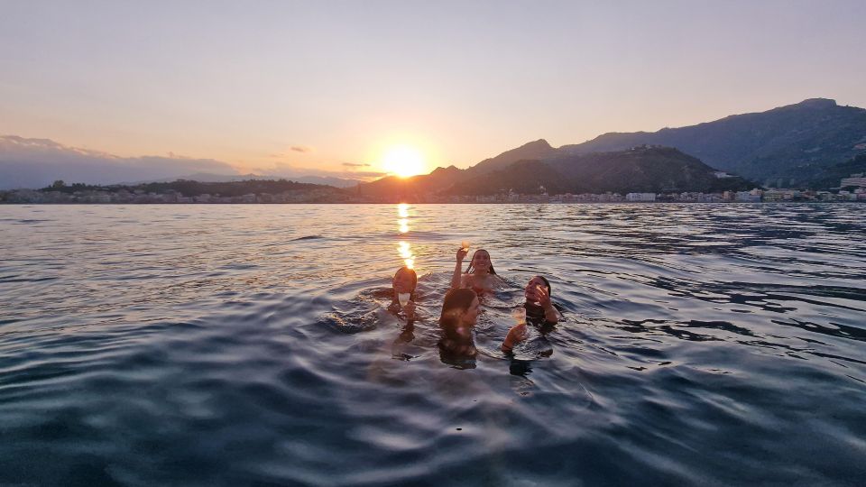 HALF-DAY TAORMINA BOAT TOUR - Inclusions