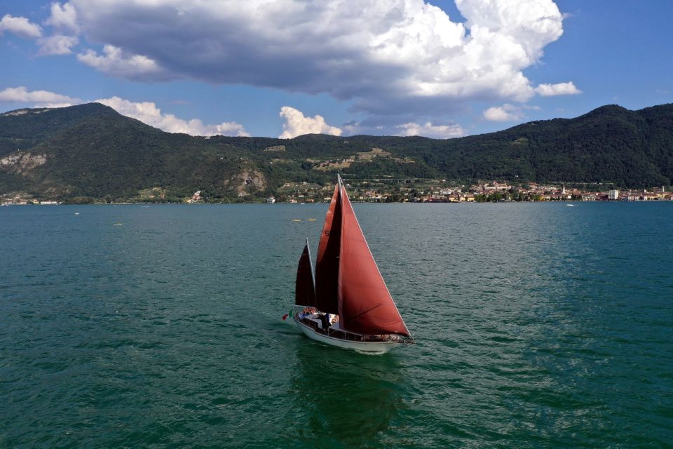 Iseo Lake: Tours on a Historic Sailboat - Departure & Facilities