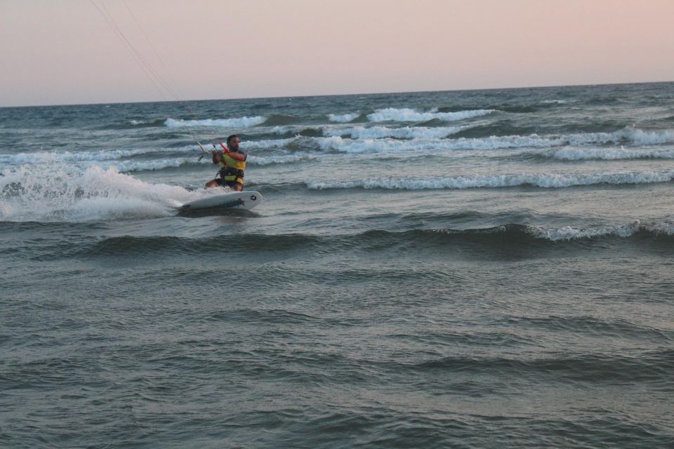 Kitesurfing Course Near Syracuse With IKO Instructor - Inclusions