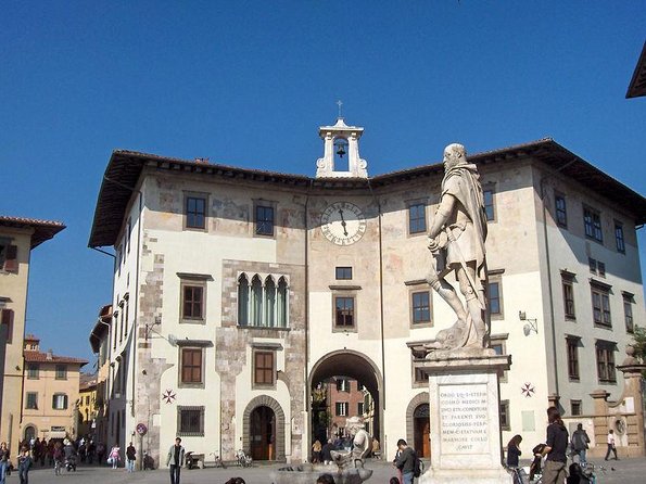 Pisa Sights and Bites Tour With Food Tastings for Small Groups or Private - Options Available