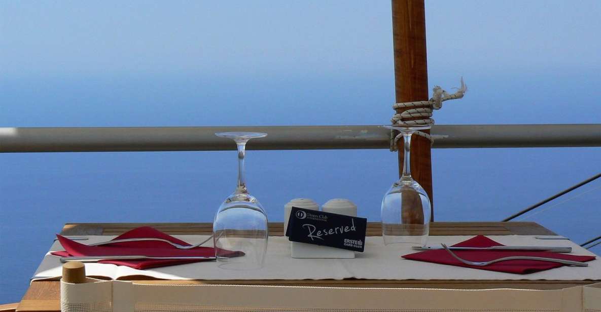 Private Dinner on a Sailboat in Taormina - Inclusions