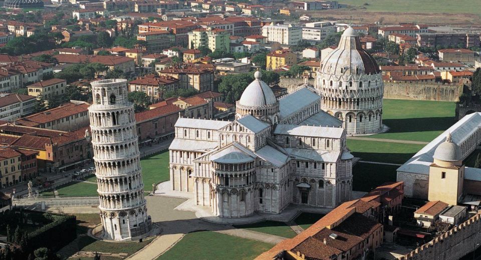 Private Pisa and Lucca Tour and Ticket for the Leaning Tower - Tour Experience