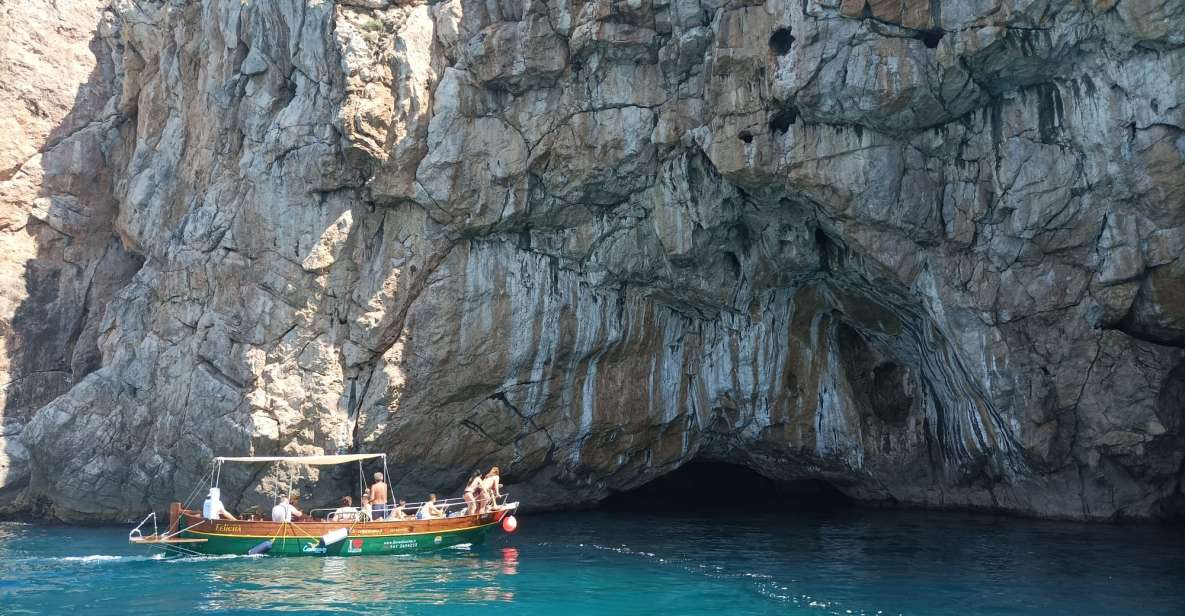 Sperlonga: Private Tour in The Blue Grotto - Experience