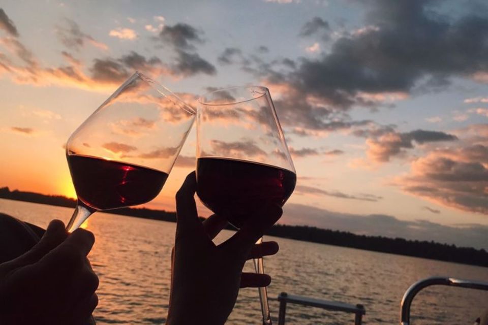 Sunset Boat Ride at Lake Trasimeno With Aperitif or Dinner - Restrictions