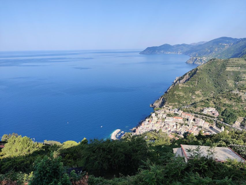 Cinque Terre: Private Trekking Riomaggiore to Monesteroli - Inclusions