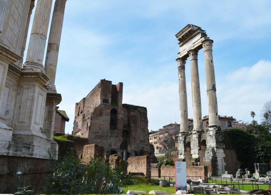 Colosseum Accessible Tour: Ancient Rome for Wheelchair Users - Booking and Meeting Details