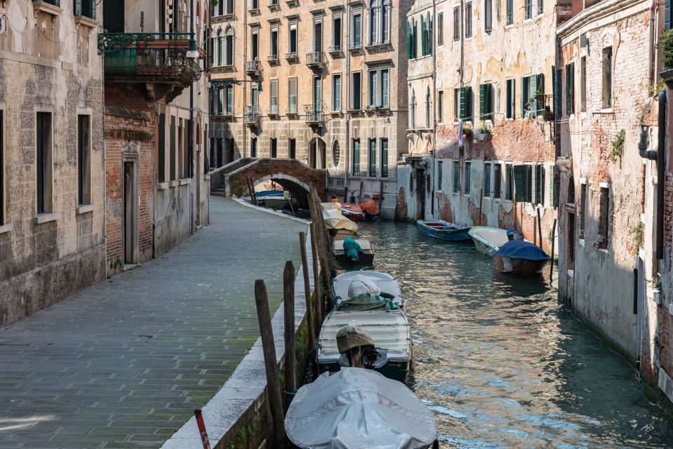 Essential Venice Tour: Highlights of the Floating City - Hidden Gems Discovery