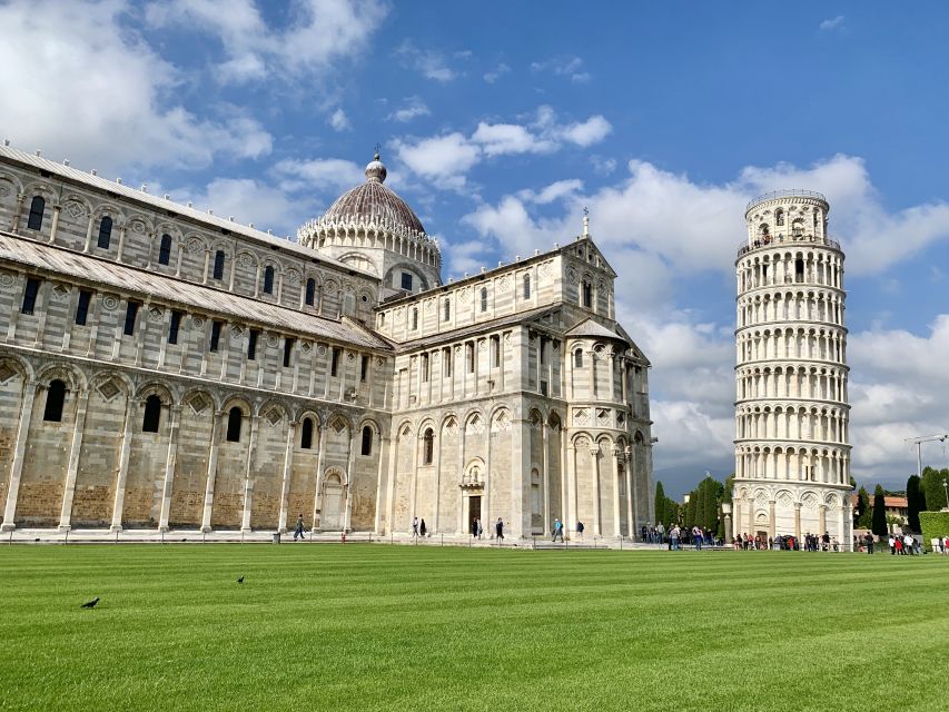 Florence: Private Round-Trip Transfer to Pisa - Important Information