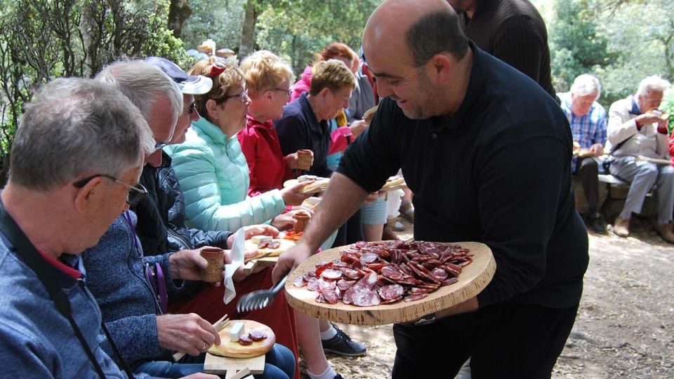 ORGOSOLO: LUNCH WITH THE SHEPHERDS - Immerse in Supramontes Natural Beauty