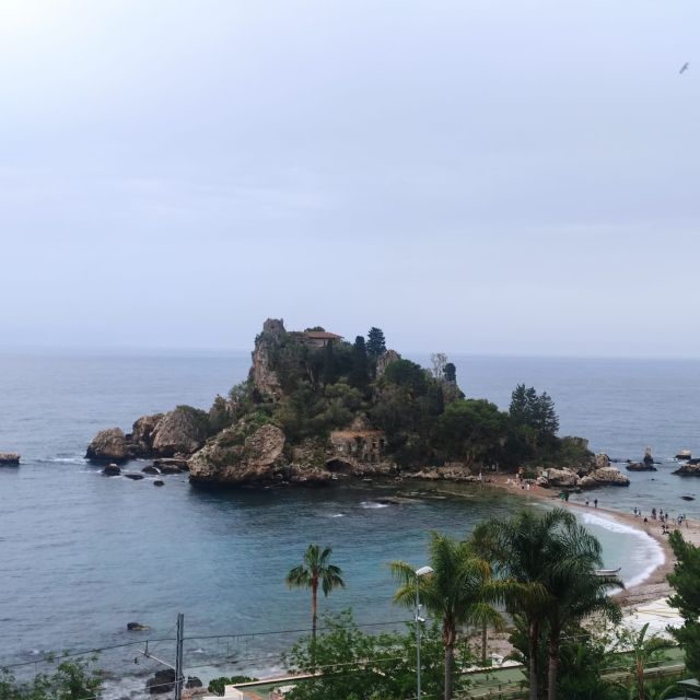 Taormina Walking Tour & Ancient Theather Private or Shared - Meeting Point