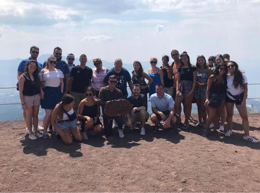 Vesuvio: 3h Trekking Tour With Volcanological Guide - Tour Duration and Languages