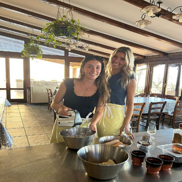 Amalfi Coast: Mozzarella, Pasta, and Tiramisu Cooking Class - Sustainable Practices and Local Ingredients