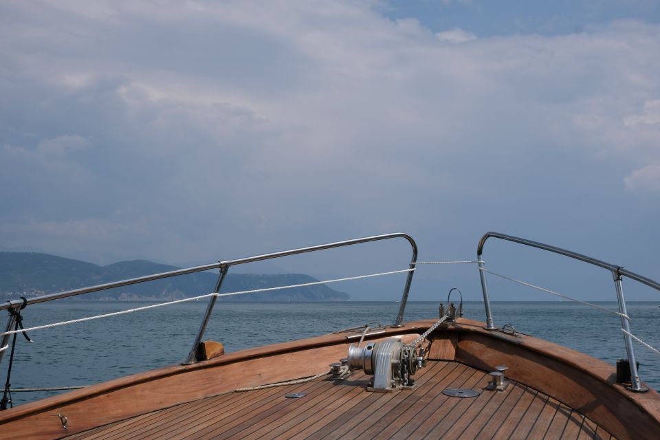 La Spezia: Golfo Dei Poeti Sunset Tour on a Boat - About Venere Boat Tours