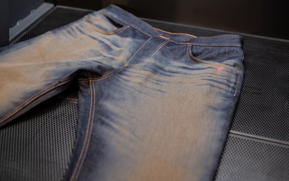 Milan: Private Tailor-Made Custom Jeans Experience - Customization Options and Lead Time