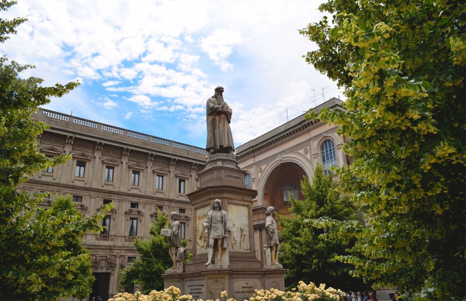 Milan: the Story of Leonardo Da Vinci Private Guided Tour - Experience