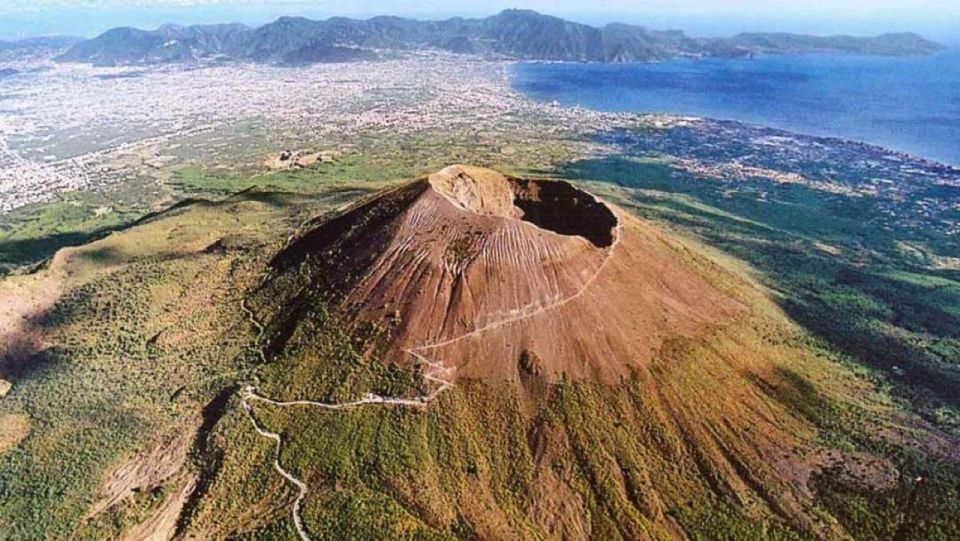 Private Tour to Sorrento Coast Pompeii and Vesuvius - Important Information