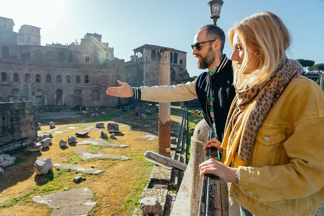 Rome Colosseum Inside Out Private Tour With Locals - Directions