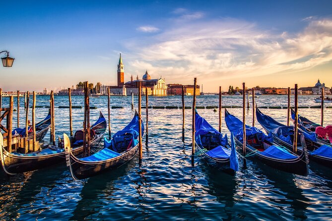 Tour Enchanting Venice Majestic City Walk and Gondola Ride - Booking Information