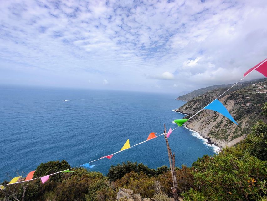 Cinque Terre: Private Trekking Riomaggiore to Monesteroli - Preparation Requirements