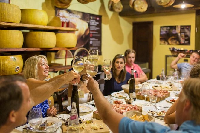 Evening Food Tasting Walking Tour in Trastevere - Rome (SHARED) - Meeting Point