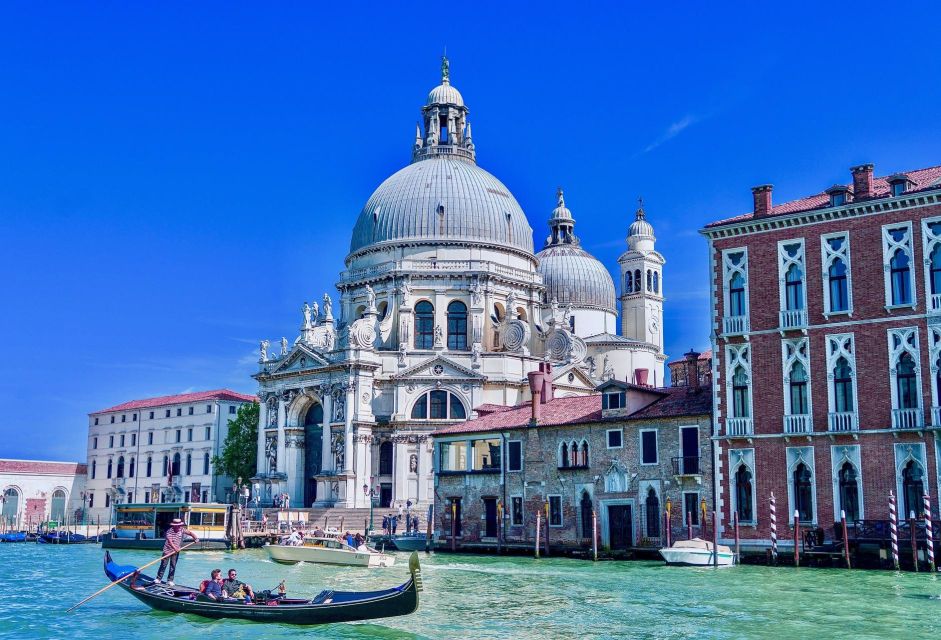 Venice: Romantic Gondola Tour and Dinner for Two - Frequently Asked Questions