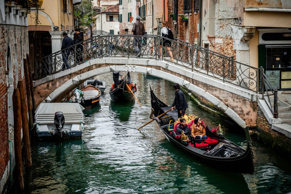 Venice: Private 2-Hour Walking Tour - Itinerary