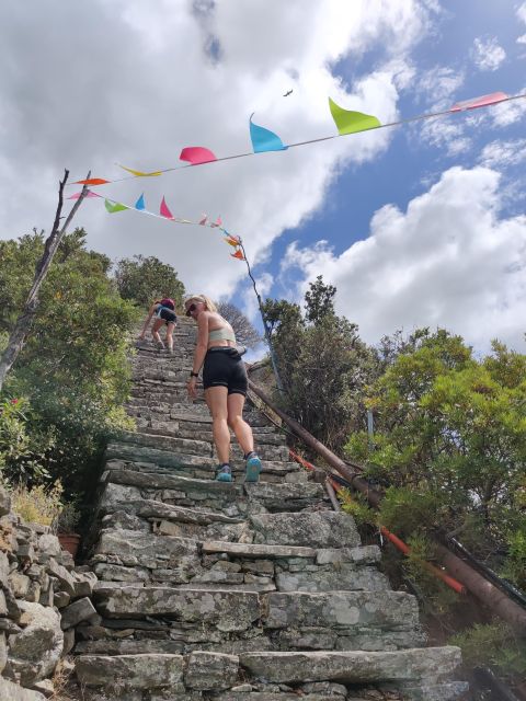 Cinque Terre: Private Trekking Riomaggiore to Monesteroli - Final Words