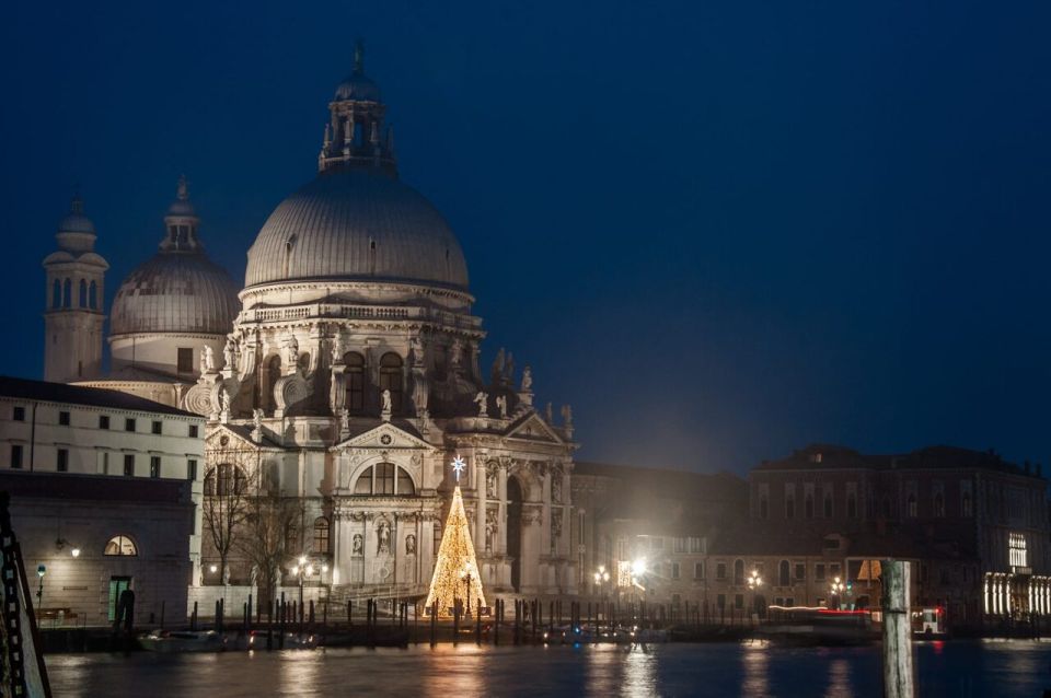 Christmas Tales of Venice Walking Tour - Just The Basics