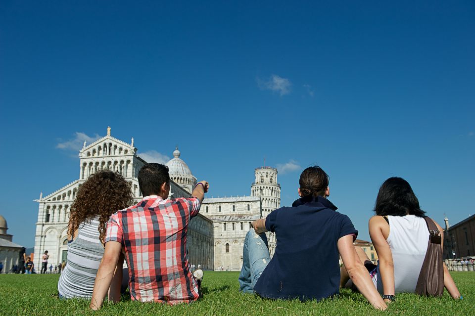 From Florence: PRIVATE Full-Day Pisa and Lucca GUIDED Tour - Just The Basics