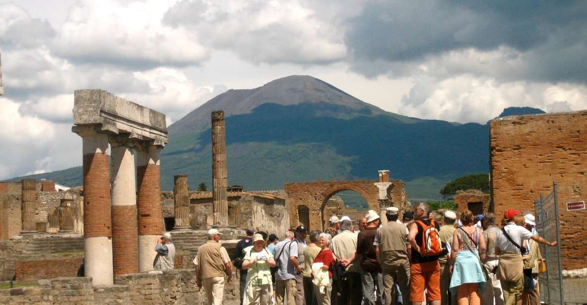 From Naples: Transfer to Positano With Pompeii Guided Tour - Just The Basics