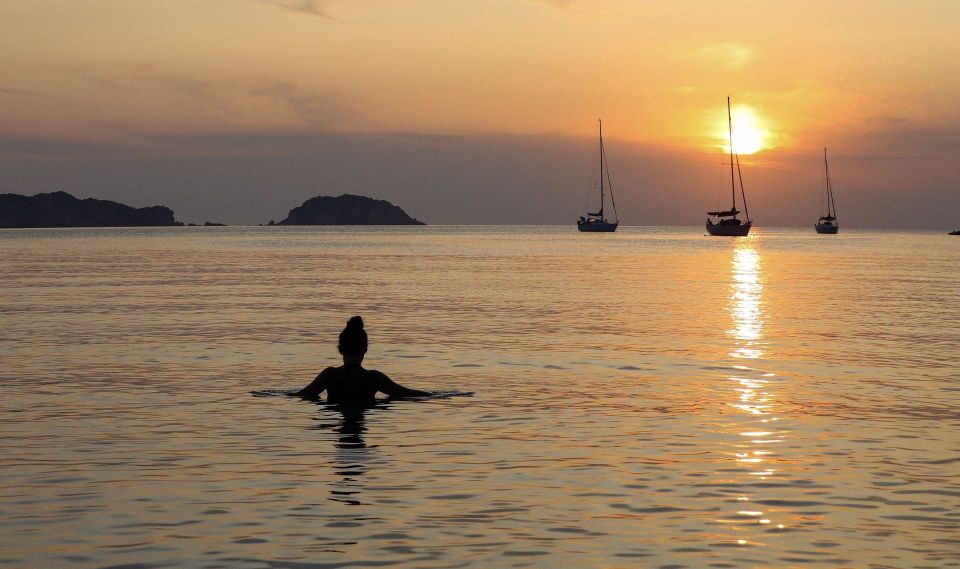 From Positano: Calypso Boat Tour With Aperitif and Snacks - Just The Basics